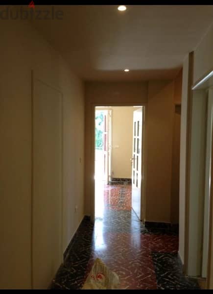 1230m 5floors Building, 8 Apartments & 4 Shops Sodeco Monot Beirut thumbnail 2