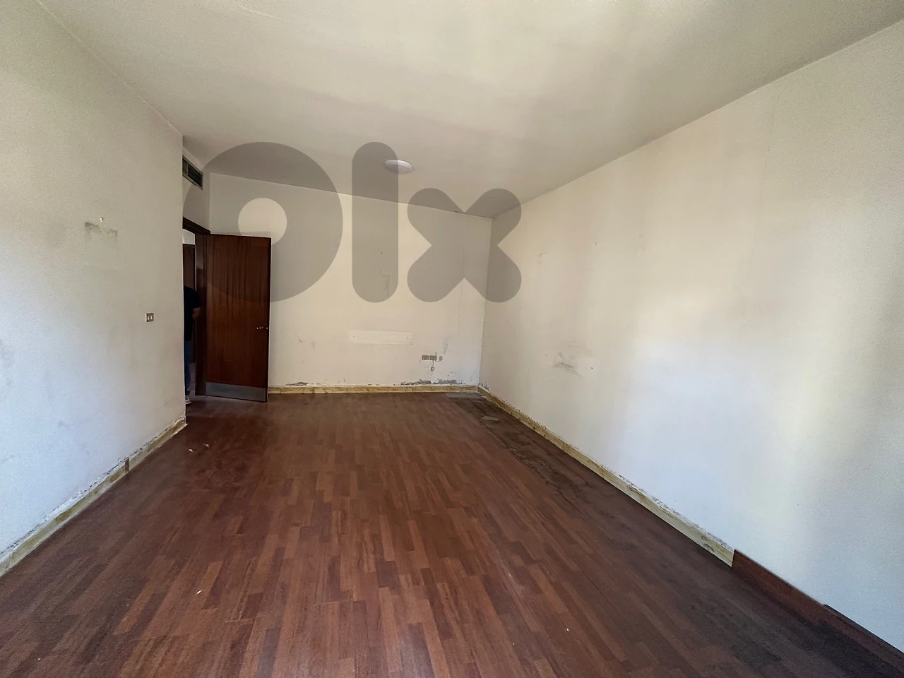 60m 3Rooms Office Commercial Sale Hamra Abdel Aziz Moustach Beirut thumbnail 2
