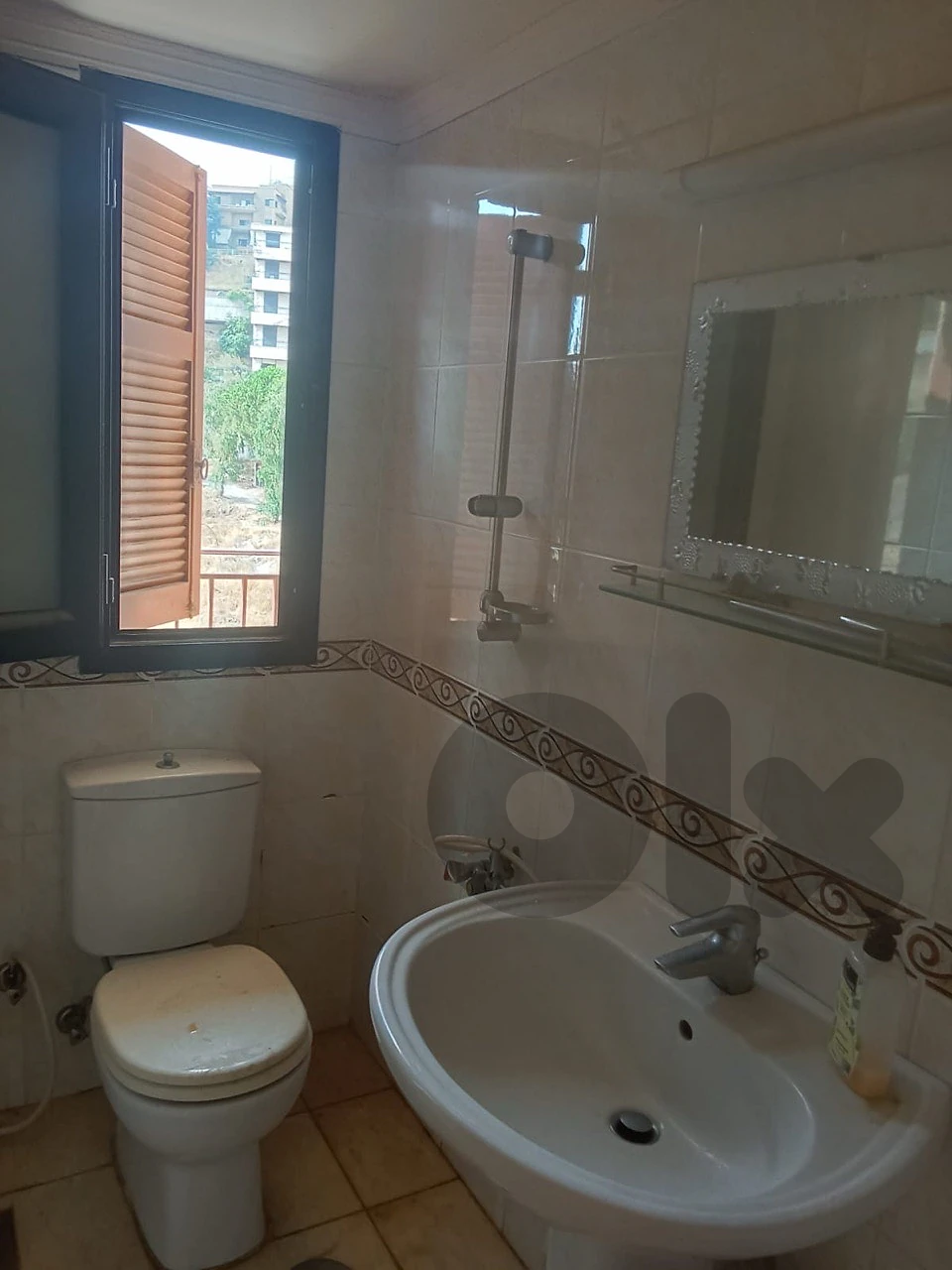 100m 2Bedroom sale Bhamdoun Mhatta Jabal AUST thumbnail 6