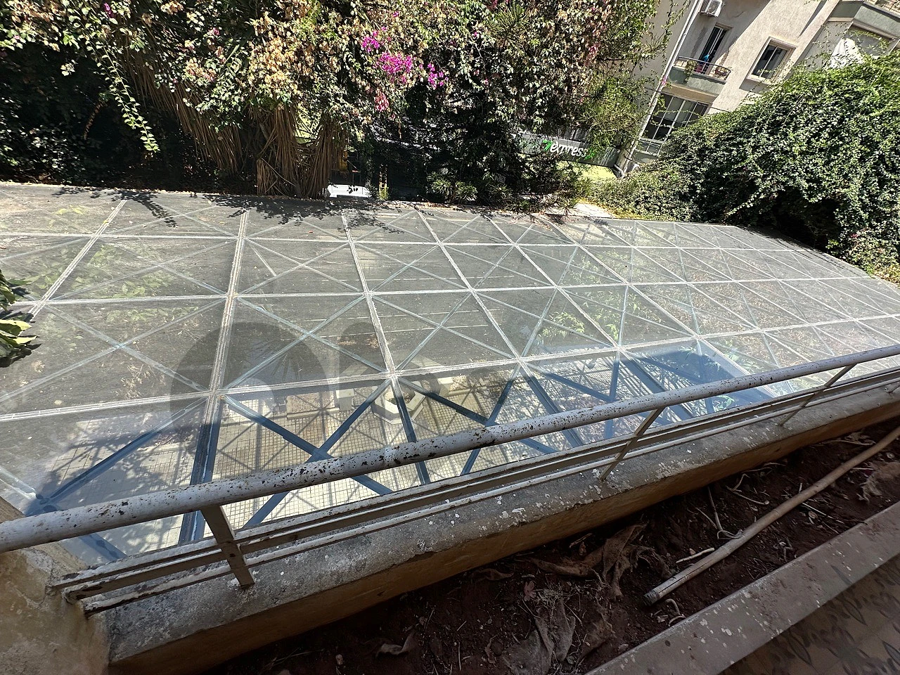 350m GRound Floor Lebanese Vintage Commercial Badaro Beirut thumbnail 6