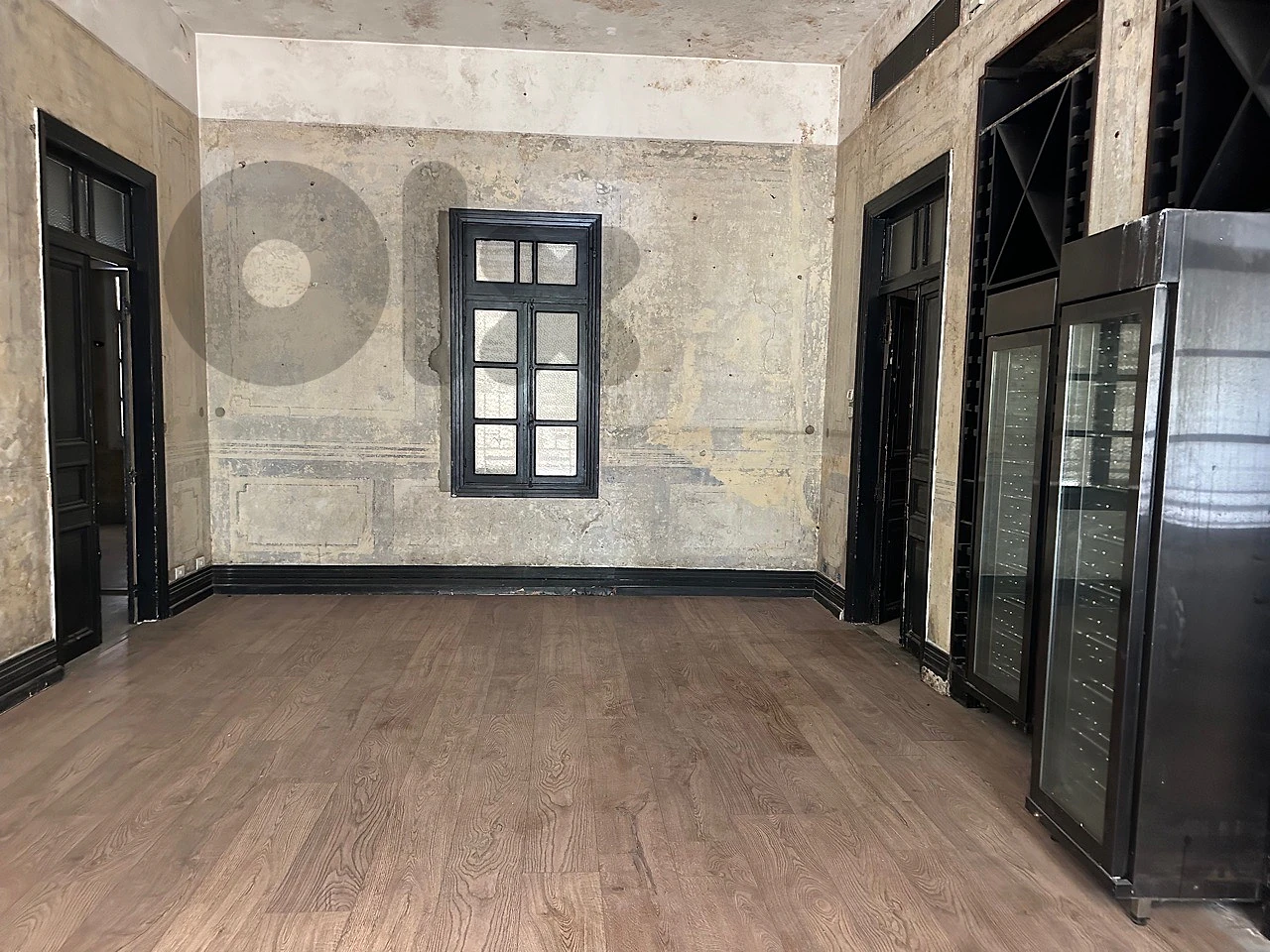 350m GRound Floor Lebanese Vintage Commercial Badaro Beirut thumbnail 11