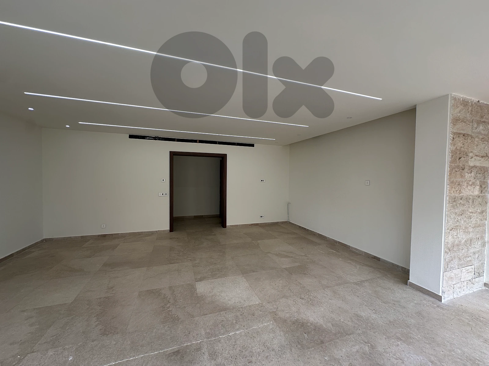 New Building 500m Commercial+12 Parkings Sale Verdun Unesco Beirut thumbnail 2