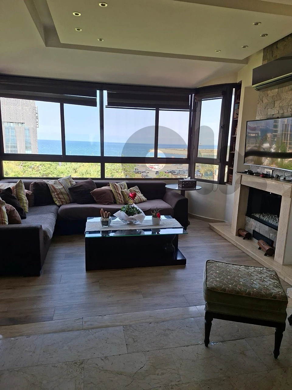Modern Building 135m 2Bedroom+Parking Antelias Metn close to Demcotwr thumbnail 2