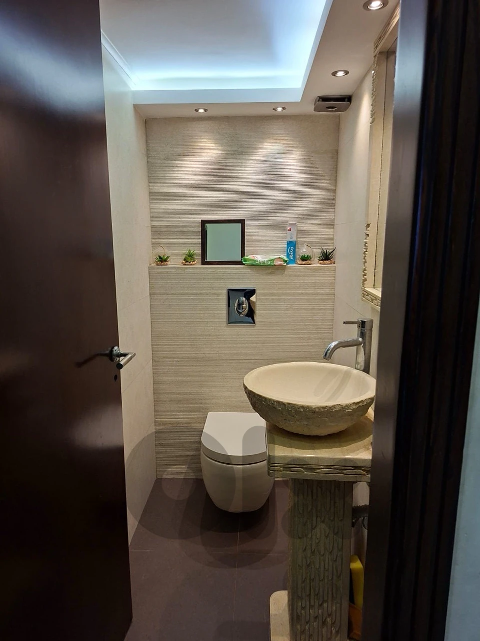Modern Building 135m 2Bedroom+Parking Antelias Metn close to Demcotwr thumbnail 9