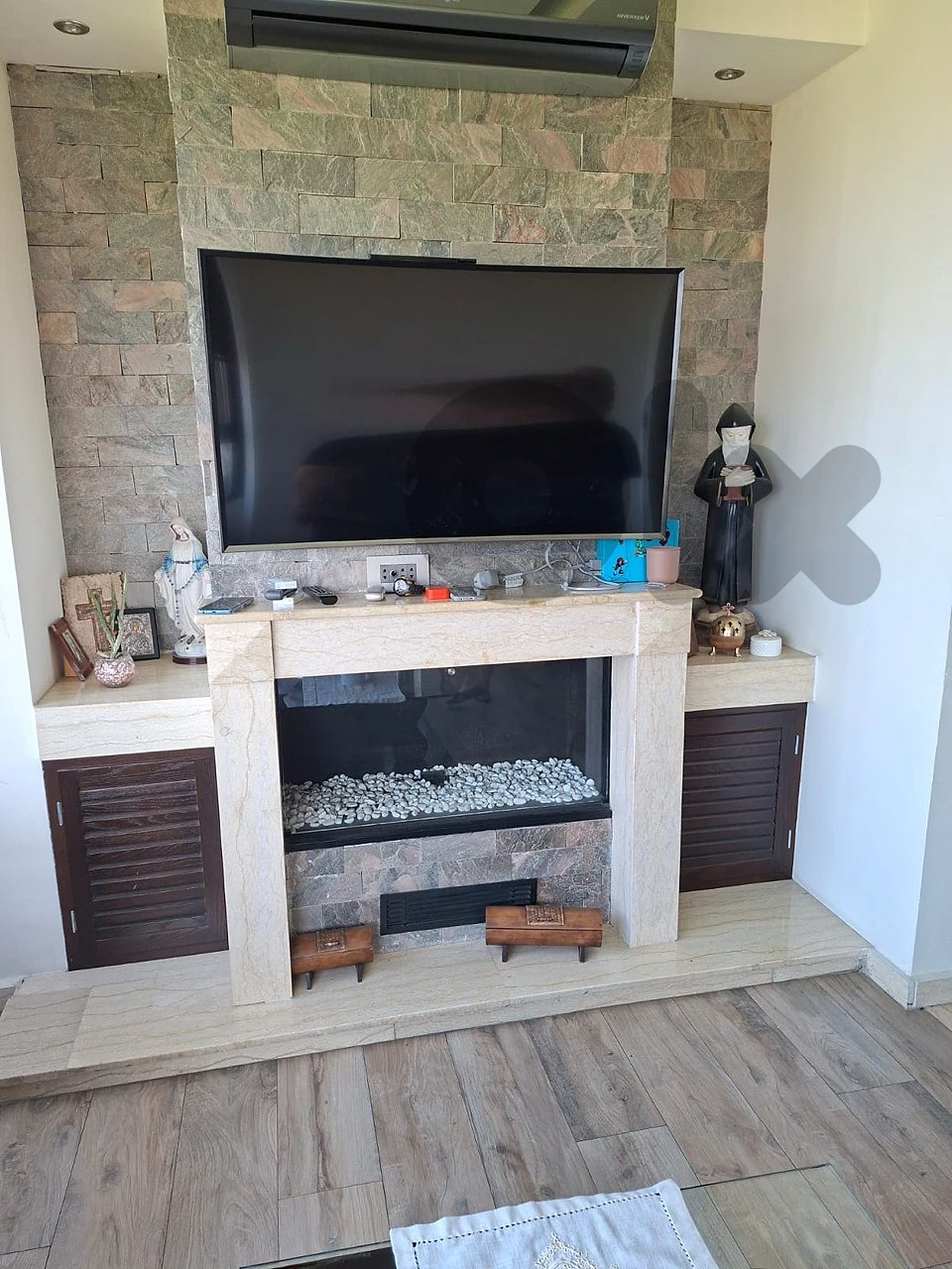Modern Building 135m 2Bedroom+Parking Antelias Metn close to Demcotwr thumbnail 10