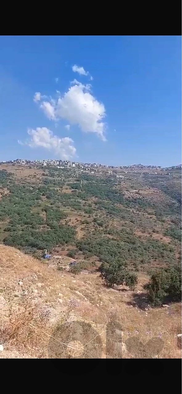 1600m land zone 25/50 Ain Jdeede Vs Bhamdoun thumbnail 5