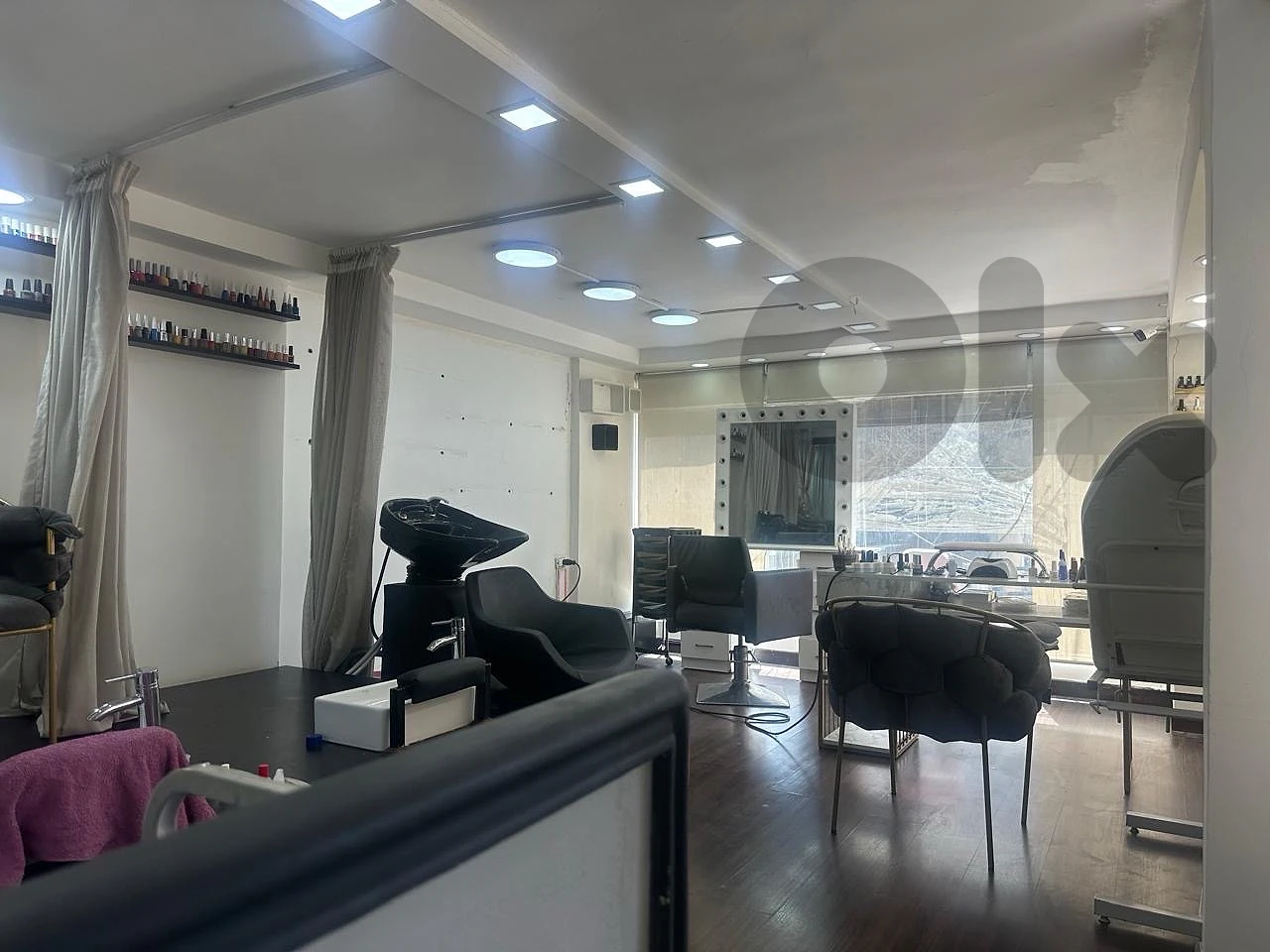 80m 3floors commercial sale Jdaide Clock Prime location Metn thumbnail 2