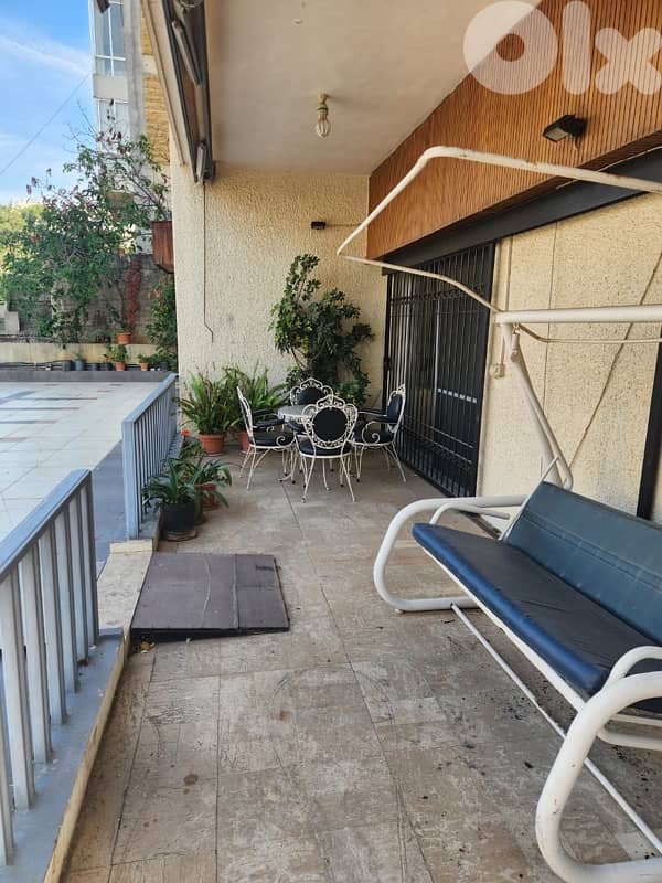Ground floor 250m 4Bedroom+Parkings Ain Saadeh Beit mery Metn thumbnail 3