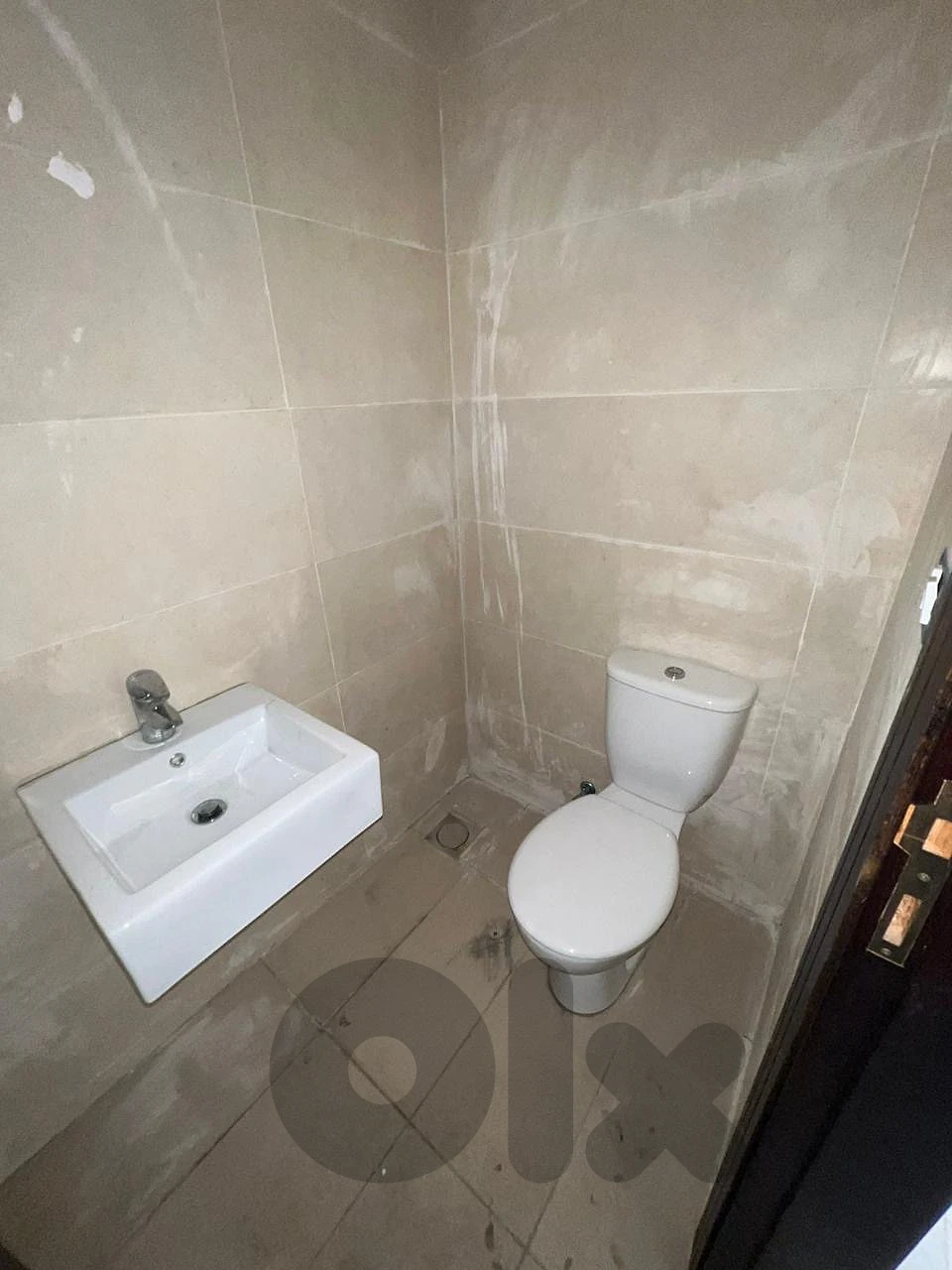 New Building 160m 3Bedroom+Parking Borj Abo Haidar Fakhredine Beirut thumbnail 13