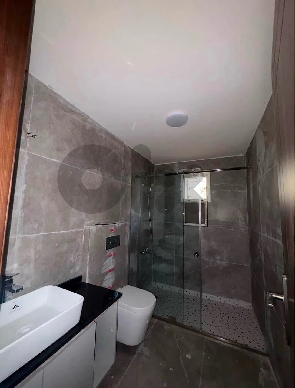 Ground floor 150m 3Bedroom+ Terrace 60m Achrafieh Chahroury Beirut. thumbnail 5