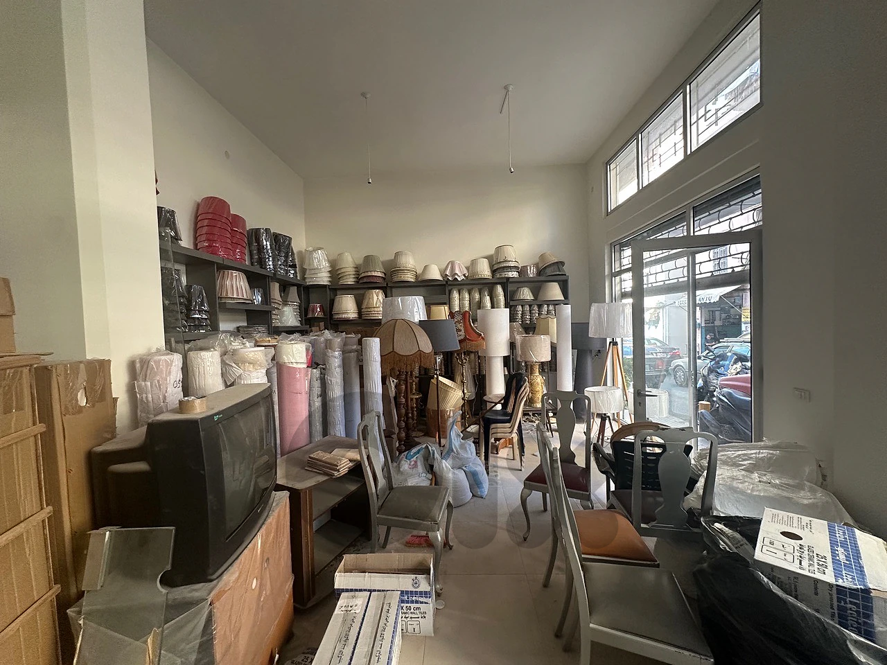 70m 3Rooms Double Facades commercial mar mkhayel mandaloun Achrafieh thumbnail 4