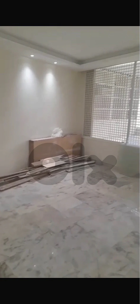 115m 4Rooms 1st floor commercial office showroom Cola Mazraa Beirut thumbnail 5