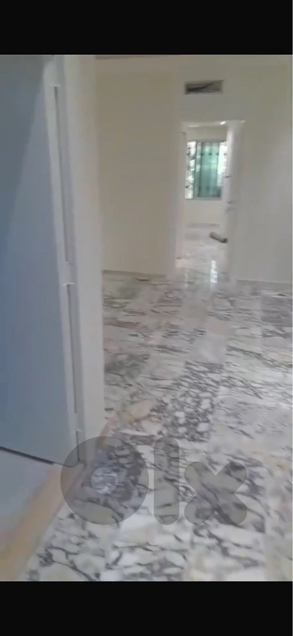 115m 4Rooms 1st floor commercial office showroom Cola Mazraa Beirut thumbnail 9