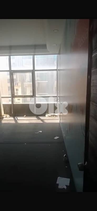80m 3Rooms Office sale Hamra Makdessi strt Beirut thumbnail 3