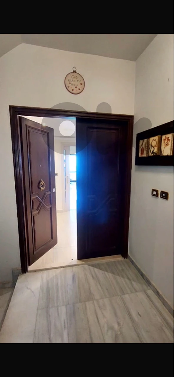 Seaview 400m 4Bedroom Manara Rawshe Beirut + Parking thumbnail 8