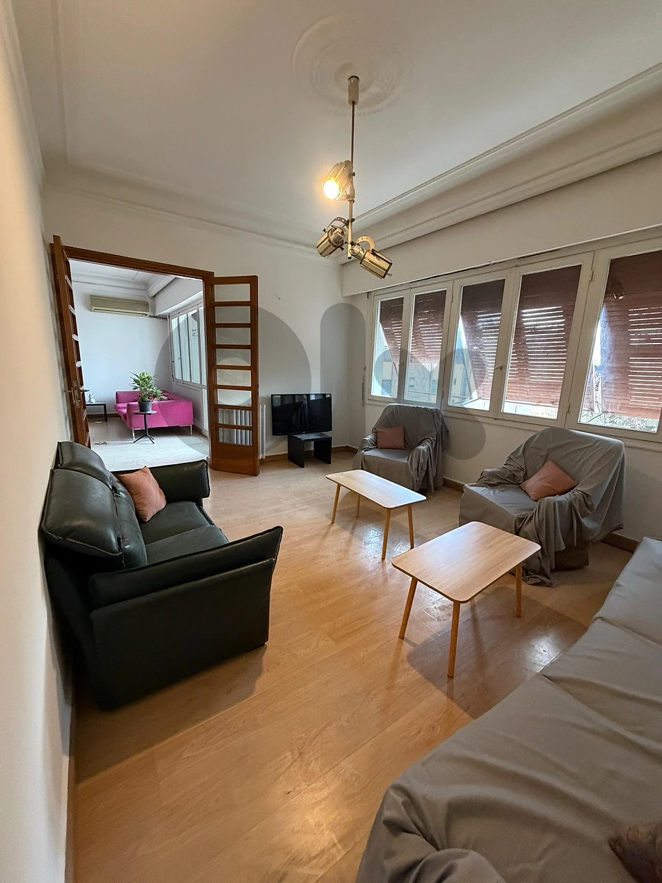 220m 3Bedroom+ Parking Furnished Horch Tabet Sin fil Beirut thumbnail 4