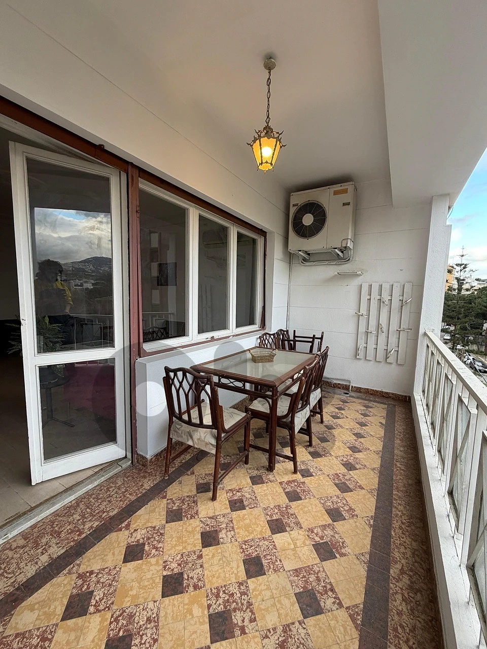 220m 3Bedroom+ Parking Furnished Horch Tabet Sin fil Beirut thumbnail 5