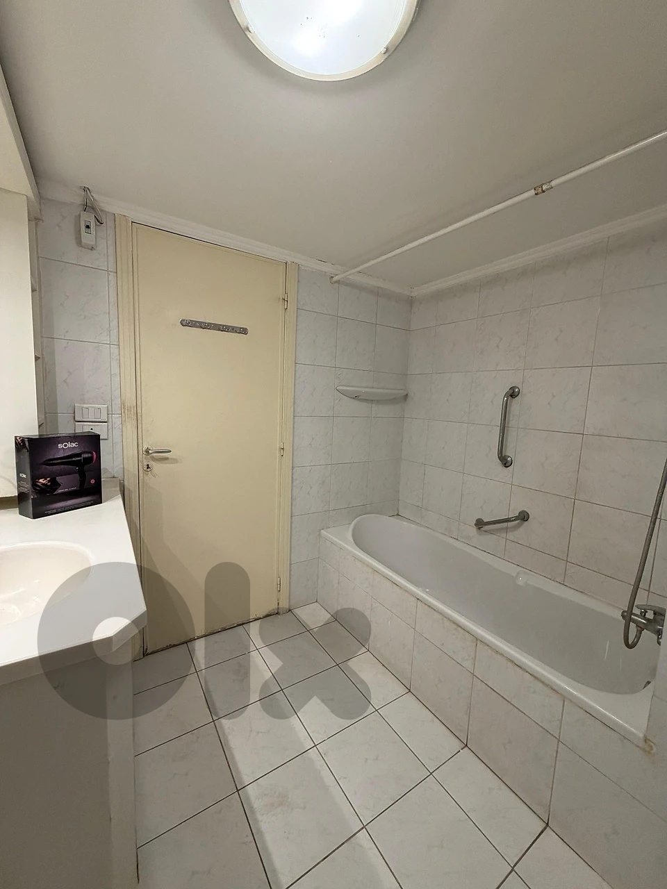 220m 3Bedroom+ Parking Furnished Horch Tabet Sin fil Beirut thumbnail 13