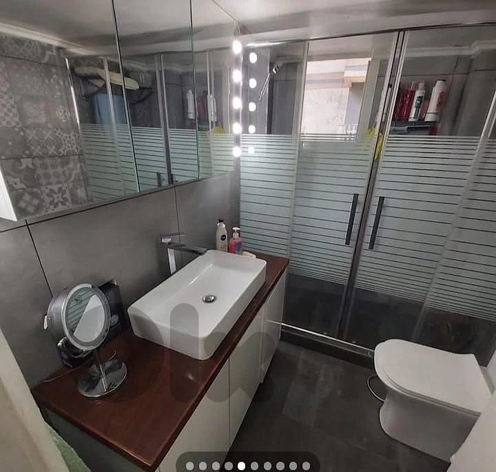 150m 3Bedroom+ Parking Achrafieh Jeitawi Garden Beirut thumbnail 5