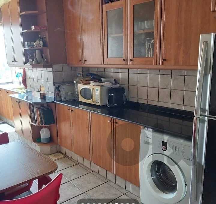 150m 3Bedroom+ Parking Achrafieh Jeitawi Garden Beirut thumbnail 8