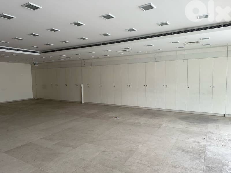 268m Commercial Space+8 Parkings Sale Mkalles MainRoad Metn thumbnail 5