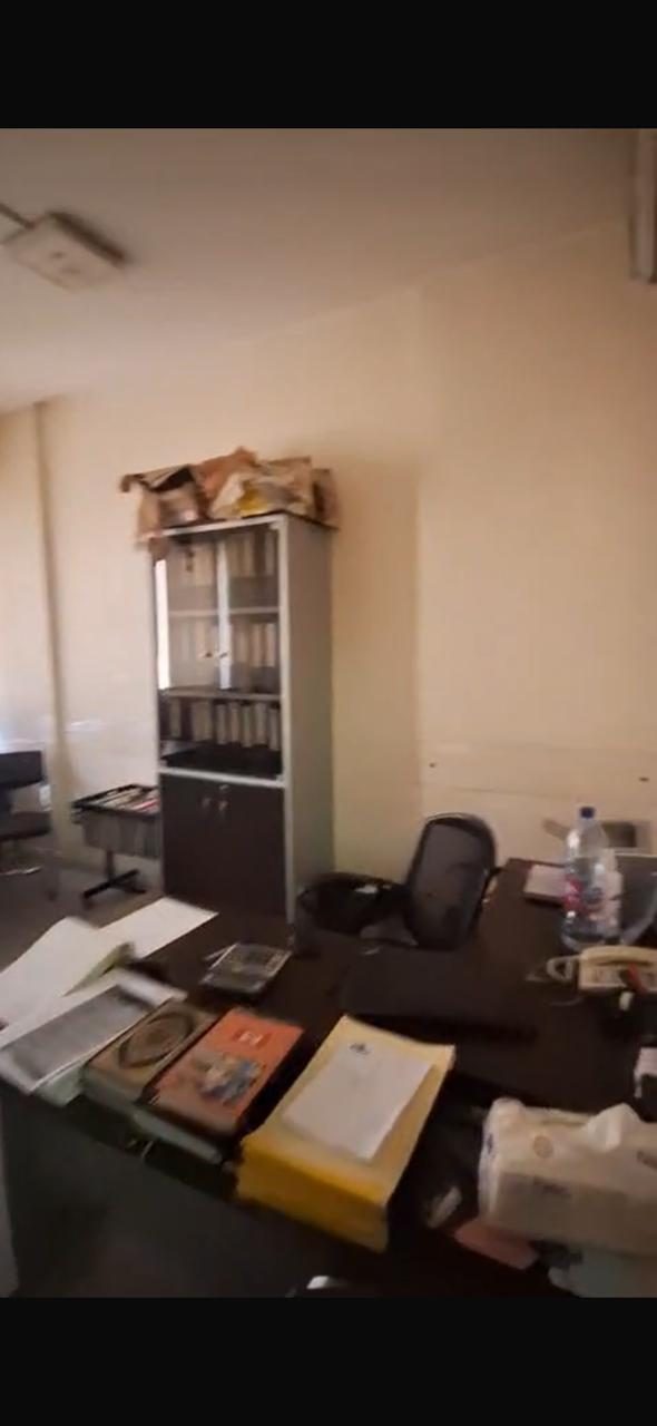 60m 3Rooms Office+Parking Sale Mazraa Fransabank Mar Elias Beirut thumbnail 2