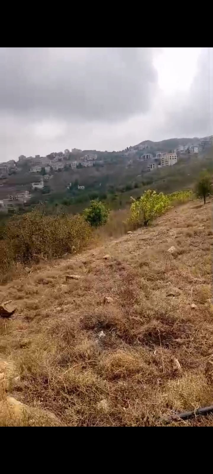 1700 SQM –Four floors residential building zone 30/90- Beautiful Open Mountain Views – Land for Sale in Bhamdoun-Two minutes from Abo Gaby Restaurant Bhamdoun village next to church down 200 meters. thumbnail 4
