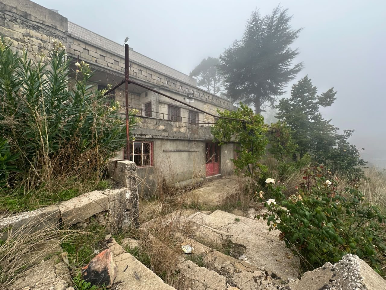 Two joined plots 250 meters Two floor house+150 meters Space on 2700 meters Land Sawfar vs Sharoon entrance thumbnail 2