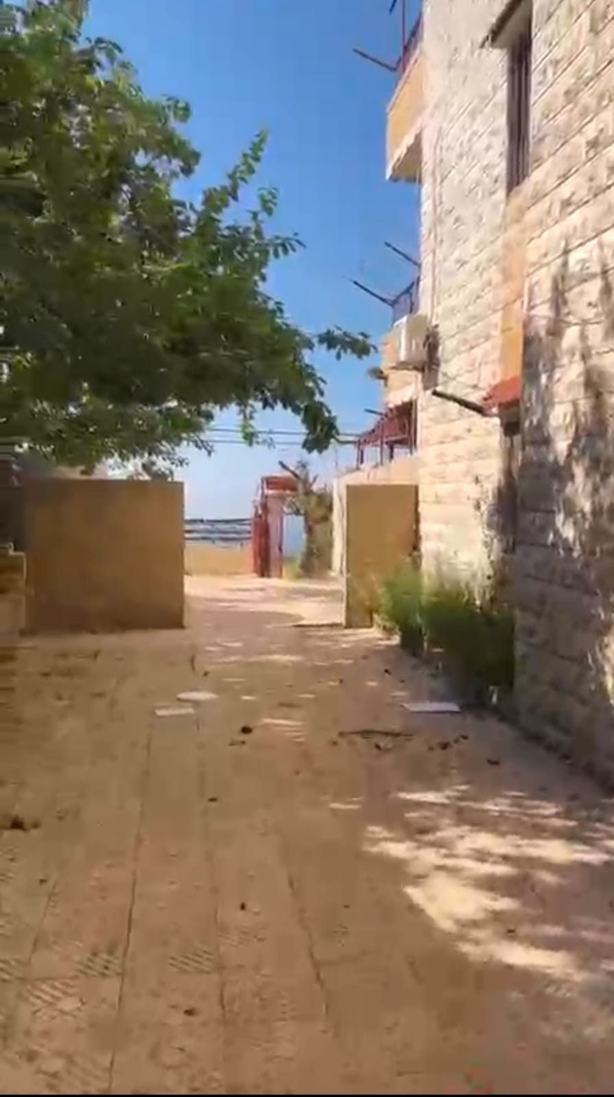 A two-storey house for Sale in Bhamdoun thumbnail 2