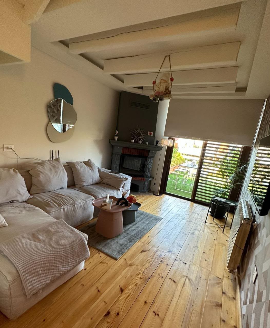 Duplex 60m One bedroom plus 20 meters garden Faqra Mountain Resort thumbnail 5