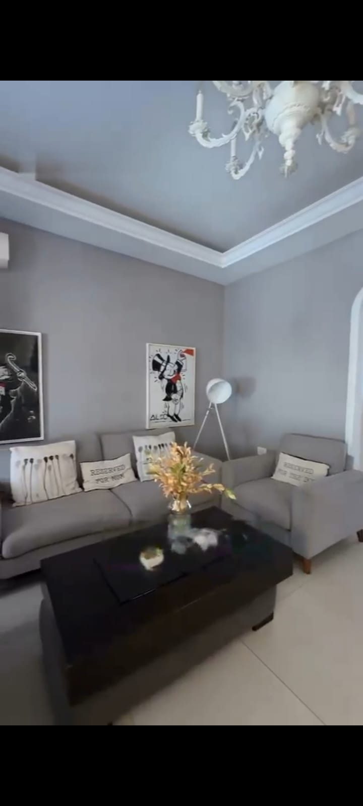 160 sqm+ 30 sqm enclosed terrace- 2 bedrooms-Apartment for Sale in Badaro – Beirut thumbnail 6