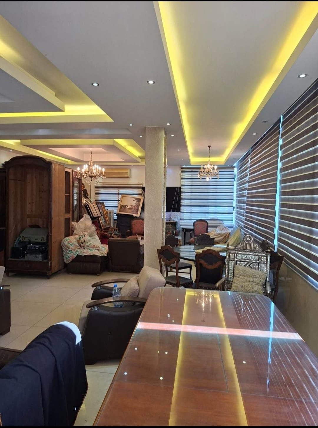 5th floor-200sqm-3bedrooms - No Elevator- Apartment for Sale in Achrafieh – Sassine down towards sayde thumbnail 2